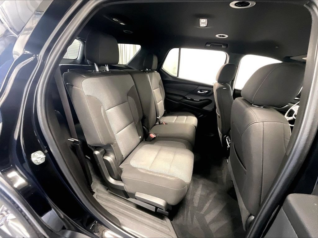 Used 2023 Mosaic Black Metallic Chevrolet LT Cloth image 16