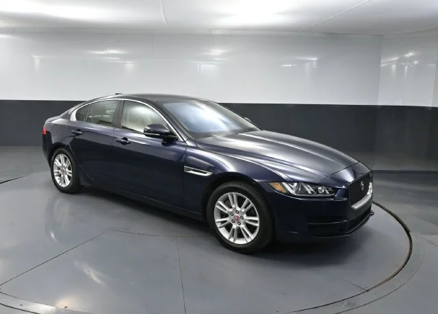 2018 Jaguar XE
