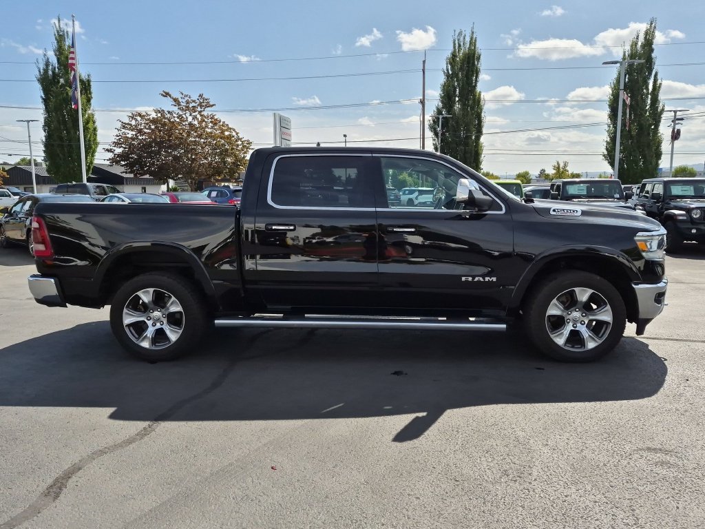 Used 2021 Diamond Black Crystal Pearlcoat Ram Laramie image 6