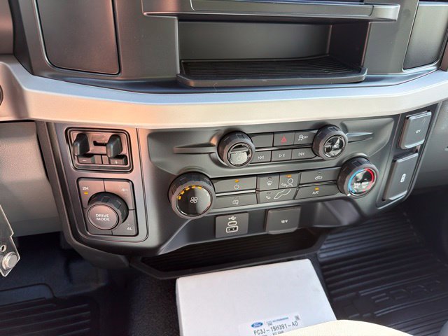 New 2026 Oxford White Ford F-600® XL image 13