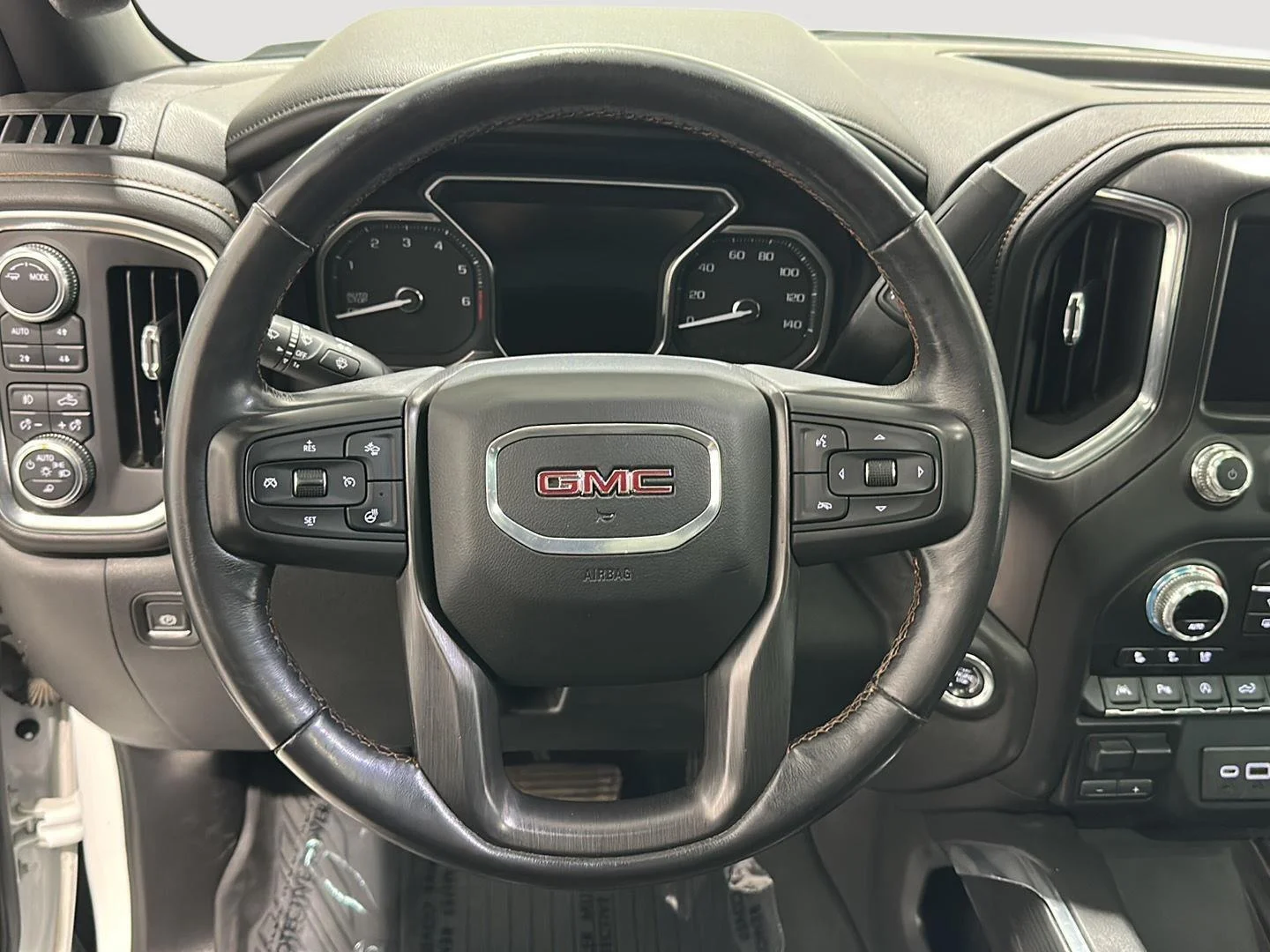 Used 2020 Summit White GMC AT4 image 10
