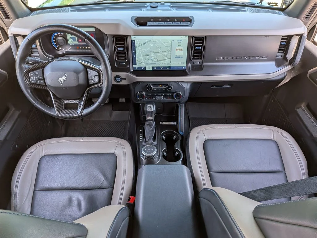 Used 2022 Green Ford Wildtrak image 25