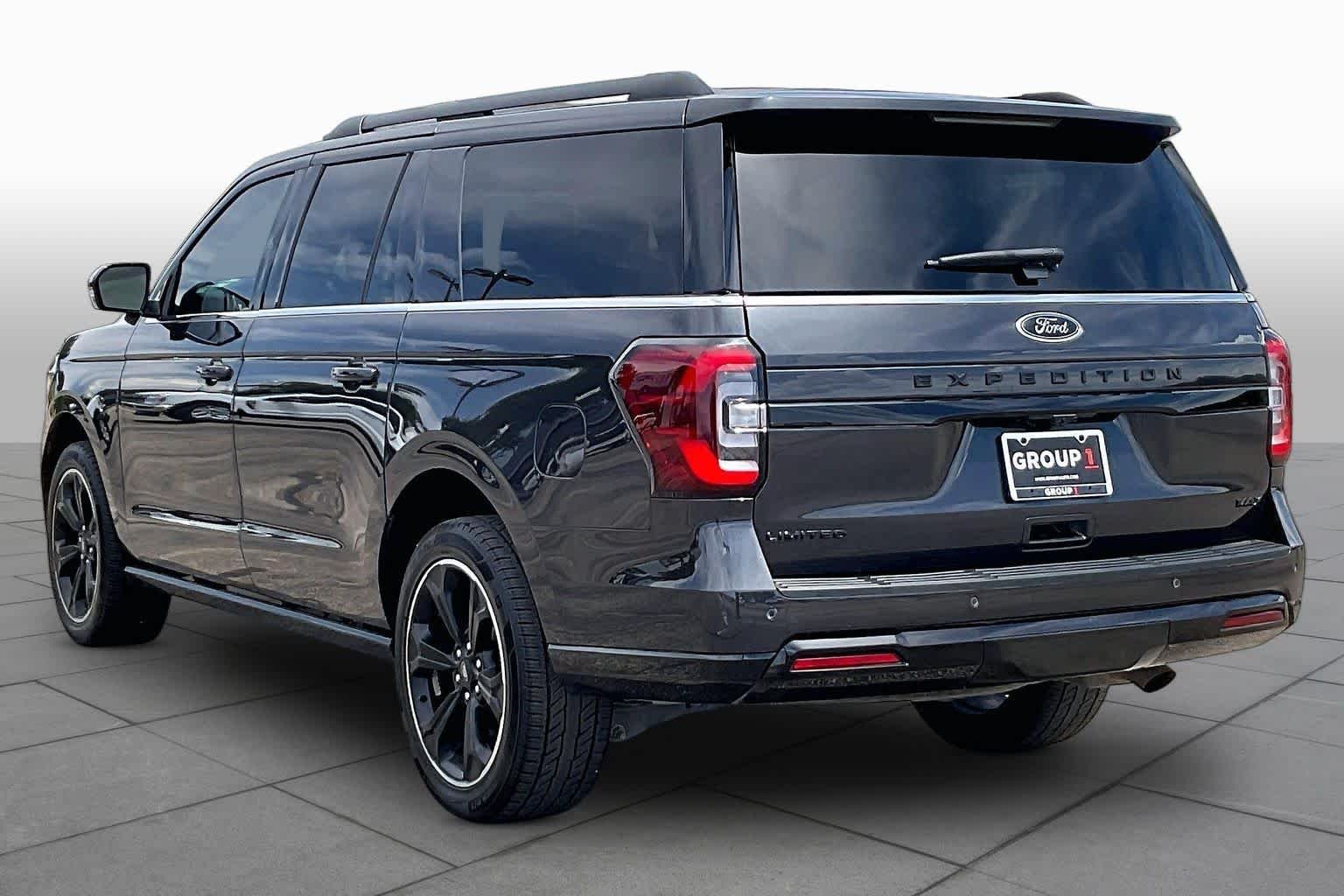 Used 2024 Dark Matter Gray Metallic Ford Limited image 12