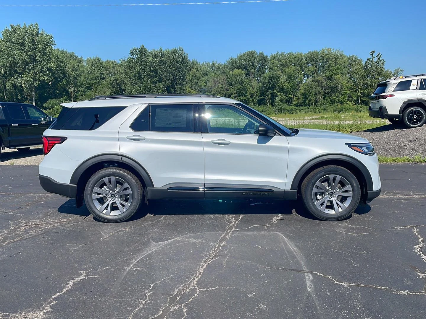 New 2026 Space White Metallic Ford Active w/200A Pkg image 7