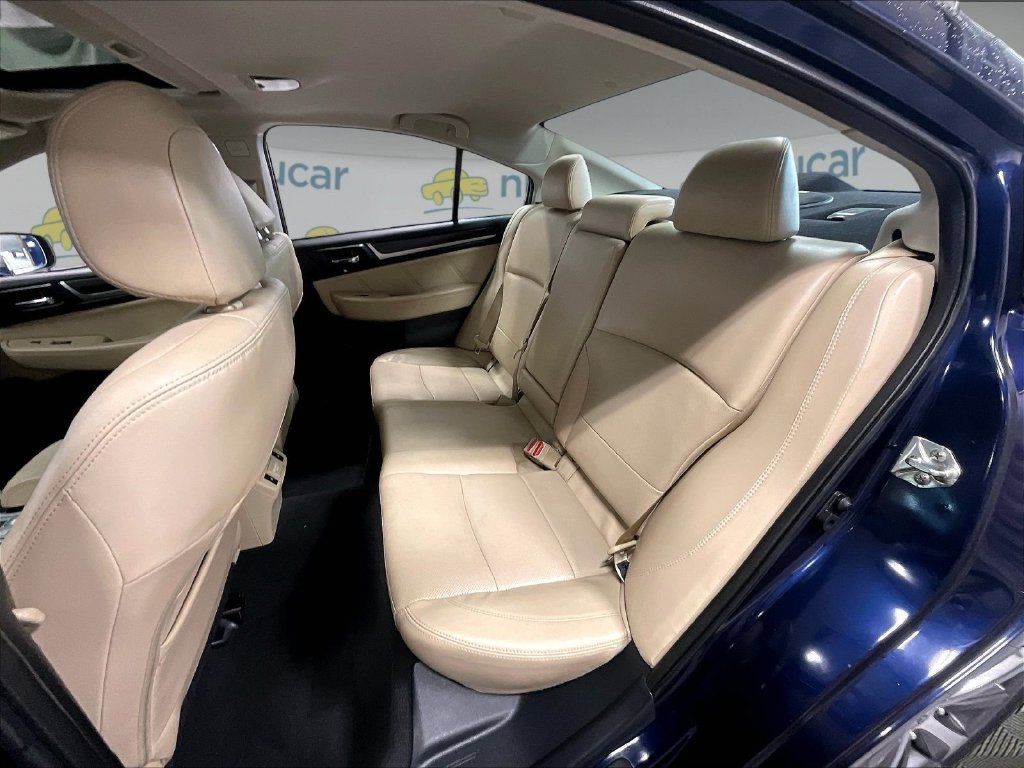 Used 2018 Blue Subaru 2.5i image 15