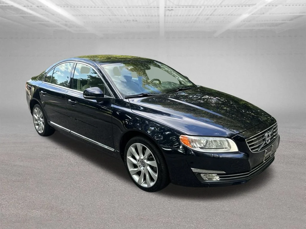 Used 2015 Blue Volvo T6 Platinum image 7