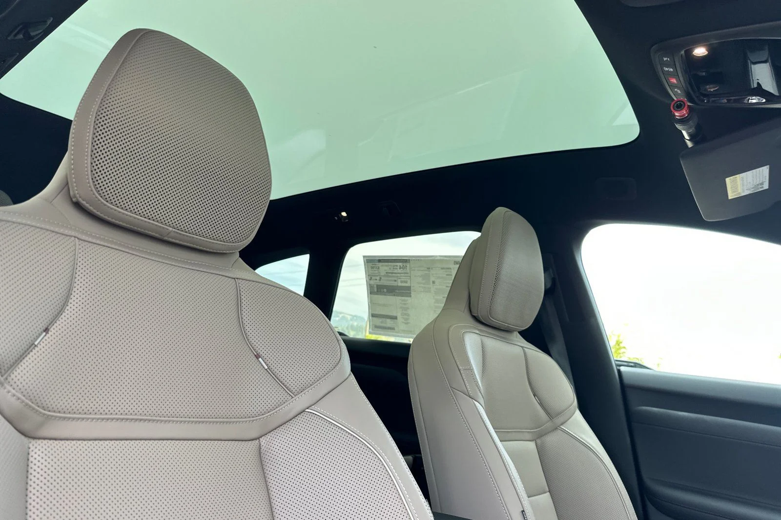 New 2027  Volvo Ultra image 15