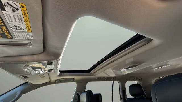 Used 2015 Gray Lexus 570 image 19