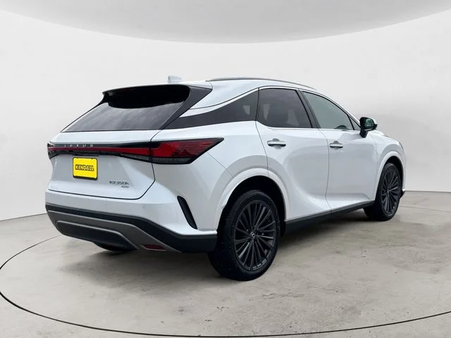 Used 2025 White Lexus 350h Premium image 5