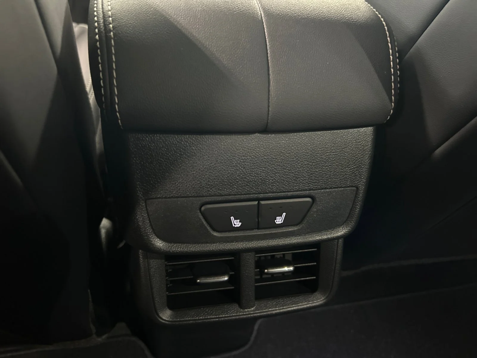 New 2027 Sterling Metallic GMC AWD Elevation image 20