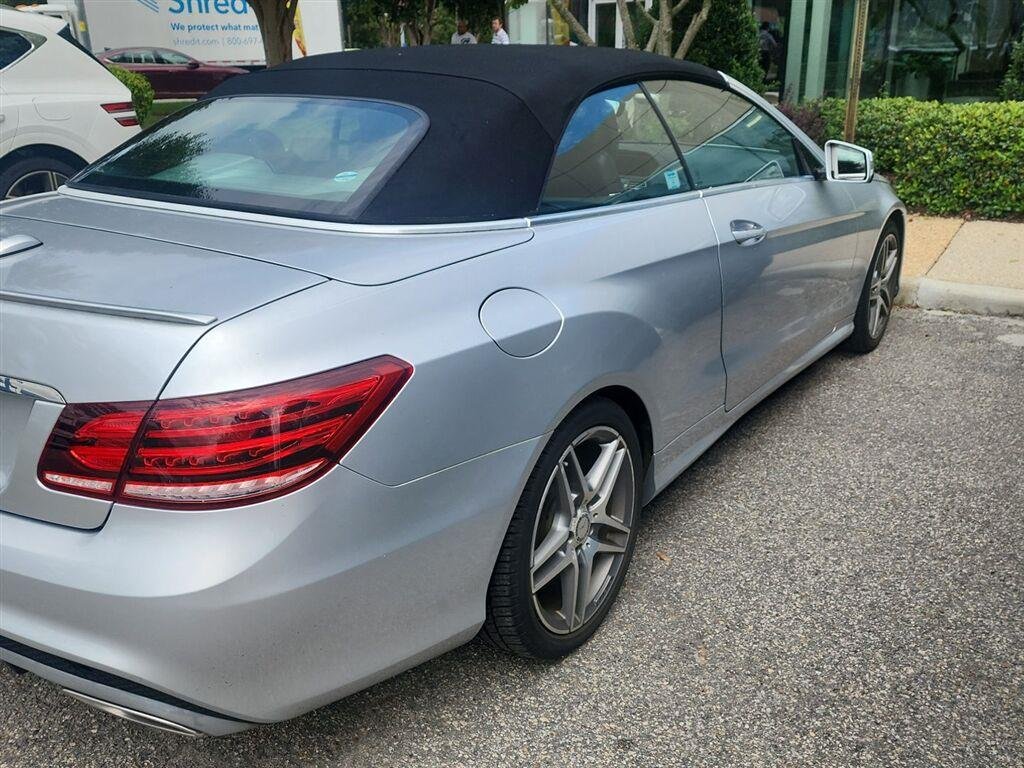 Used 2017 Iridium Silver Metallic Mercedes-Benz E 400 image 3