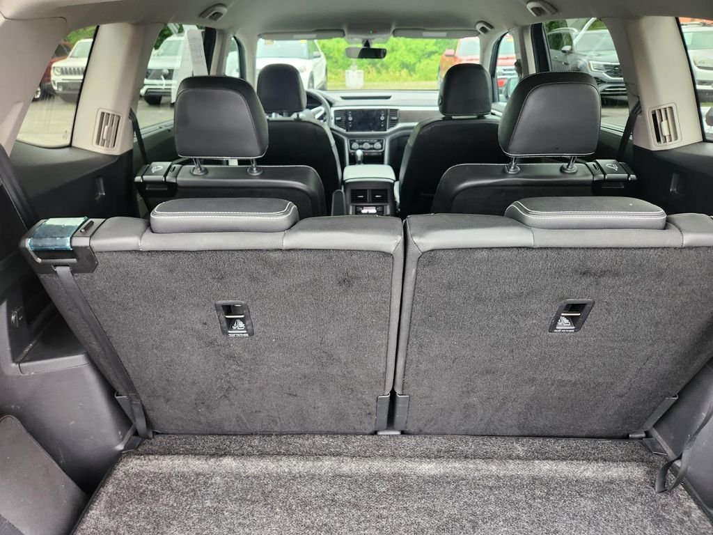2023 Volkswagen Atlas SE w/Tech - Photo 22