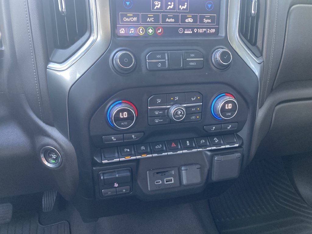 Used 2020 Shadow Gray Metallic Chevrolet LT image 24