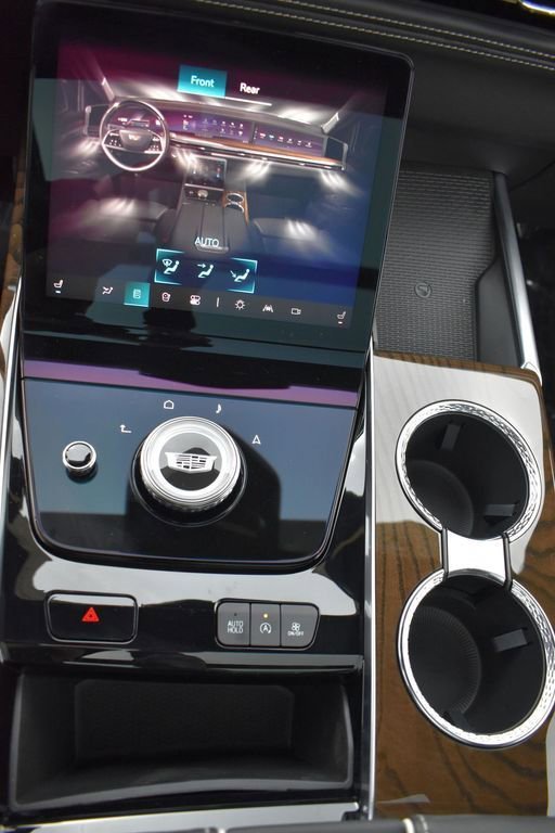 2025 CADILLAC ESCALADE - Image 25