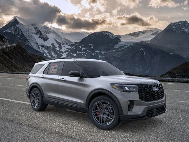 New 2026 Gray Metallic Ford ST image 7