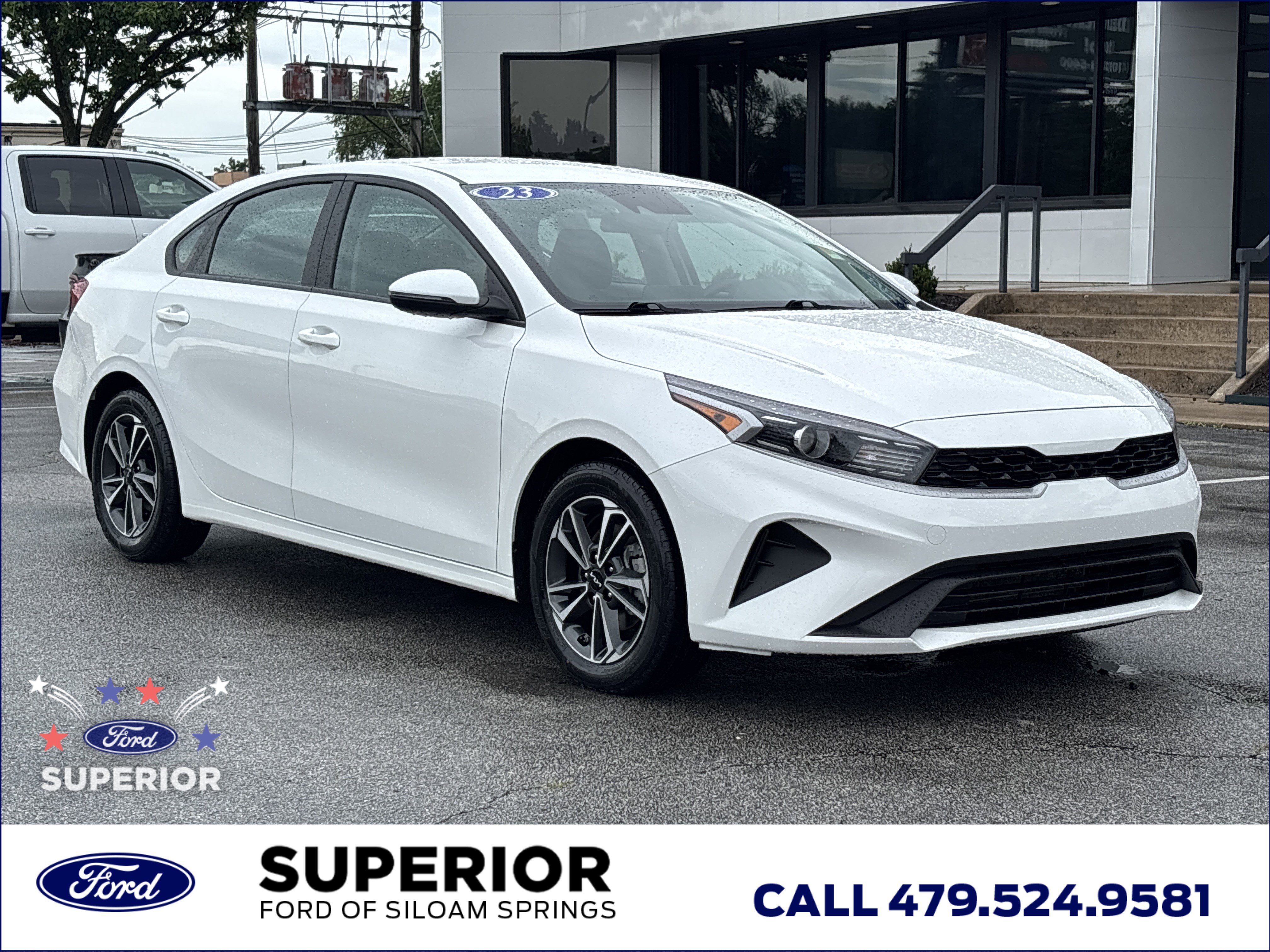 2023 Kia Forte LXS AT's photo