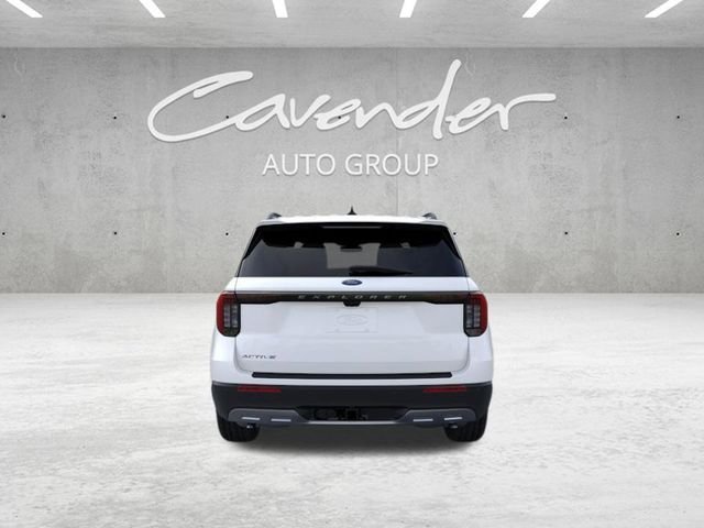 New 2026 Star White Metallic Tri-Coat Ford Active image 6