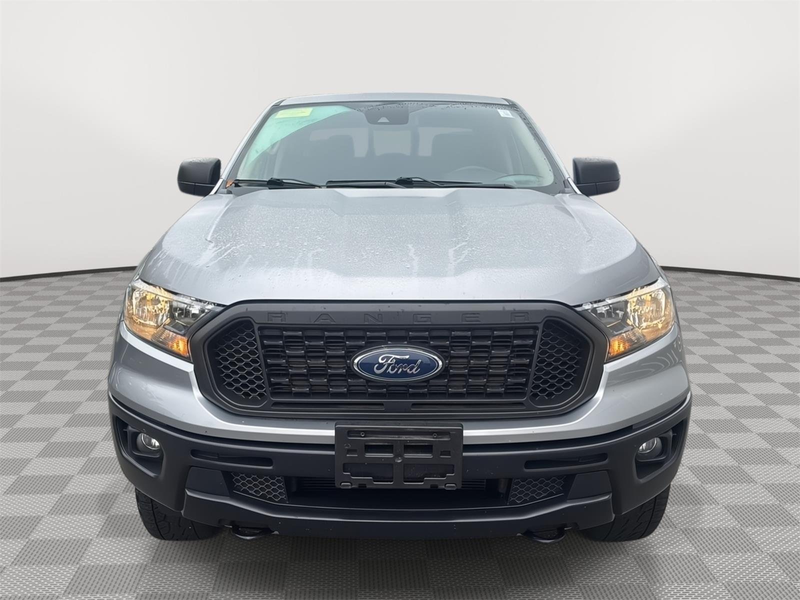 Used 2021 Iconic Silver Ford XL image 4