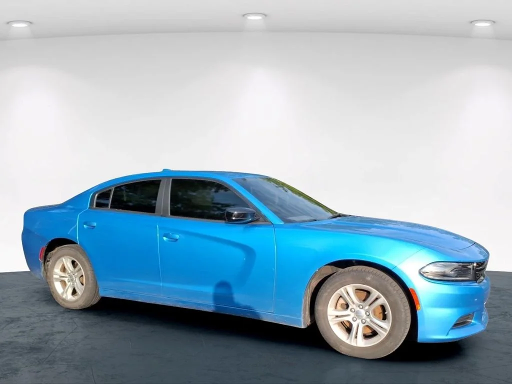 Used 2023 Blue Dodge SXT image 20