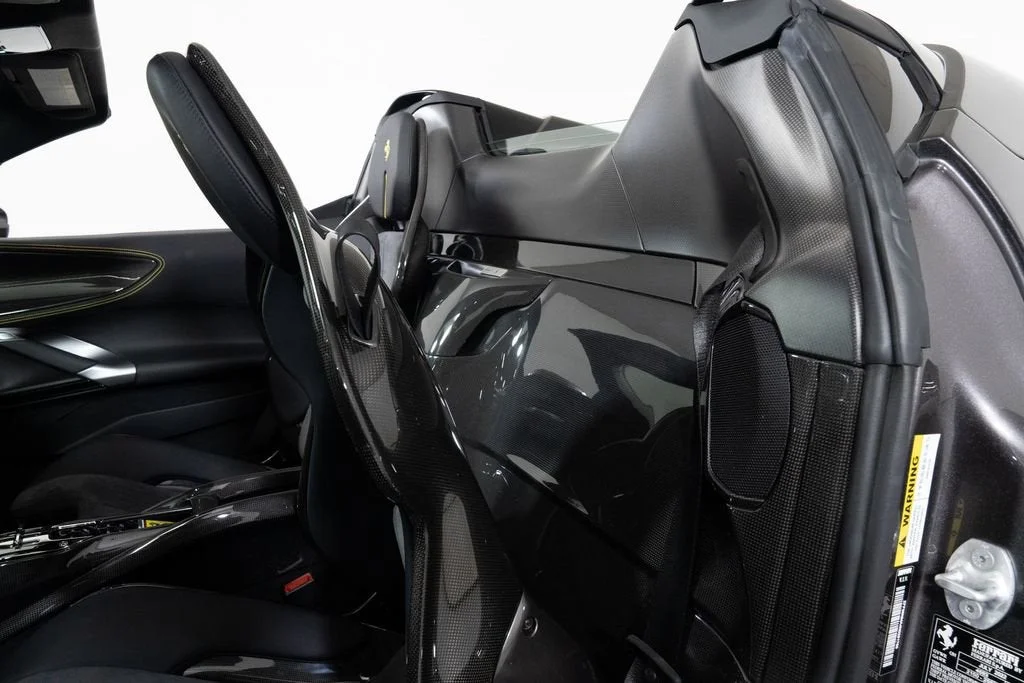 Used 2022 Extra Sample Ferrari  image 46