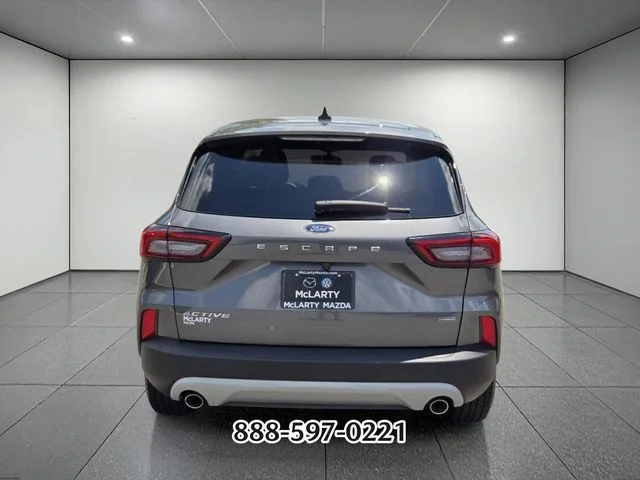 Used 2023 Gray Metallic FORD ACTIVE image 4