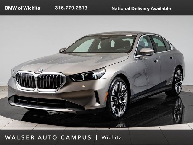 2025 BMW 5 Series 530i xDrive