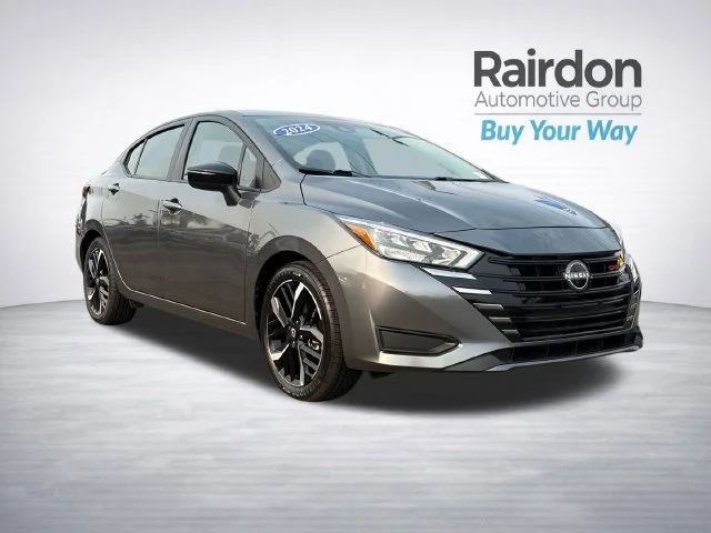 2024 Nissan Versa SR