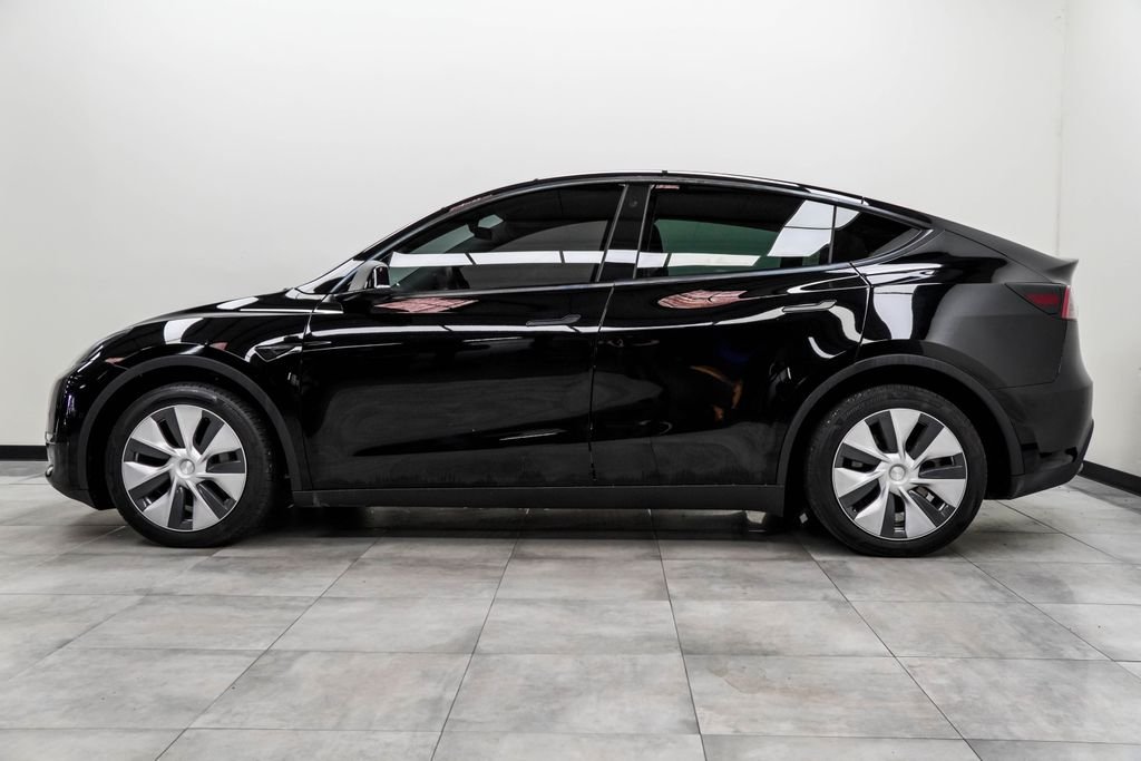 Used 2022 Black Tesla Long Range image 8