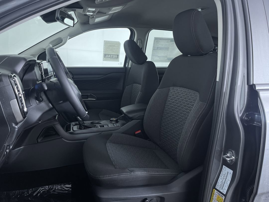 New 2025 Carbonized Gray Metallic Ford XLT image 15