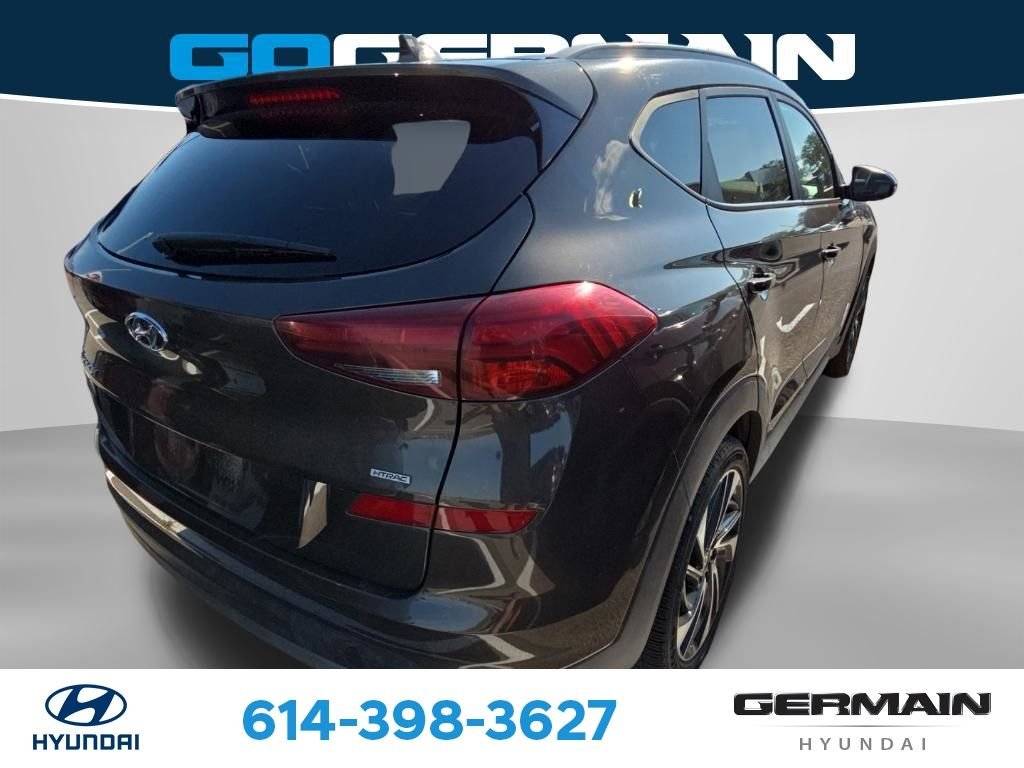 Used 2019 Green Hyundai Sport image 9