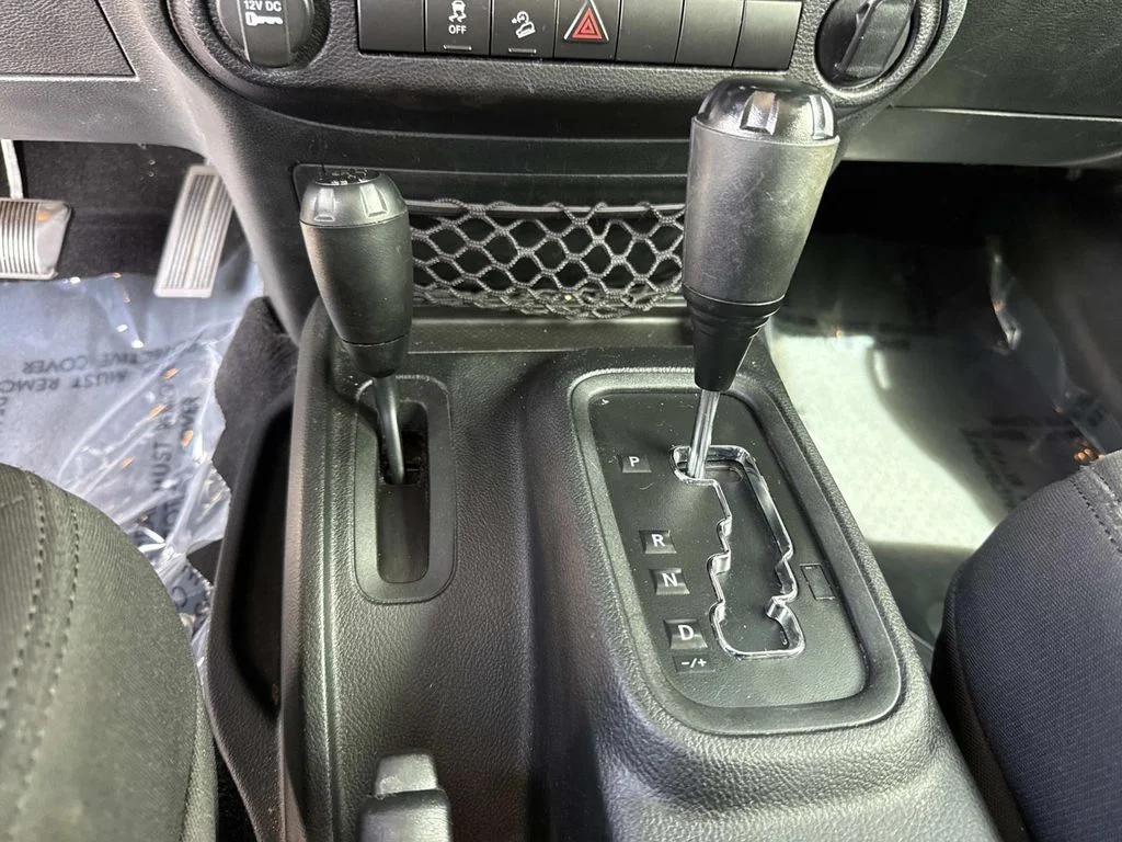 Used 2017 Gray Jeep Unlimited Sport image 31