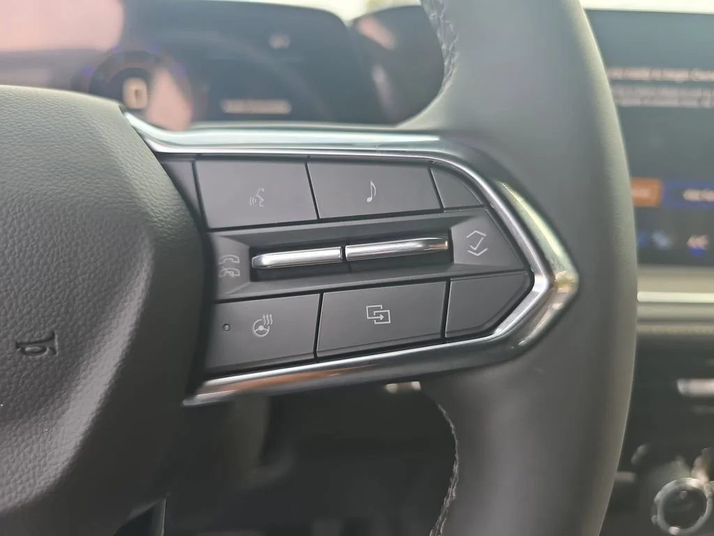 2026 Chevrolet Tahoe Premier - Photo 19