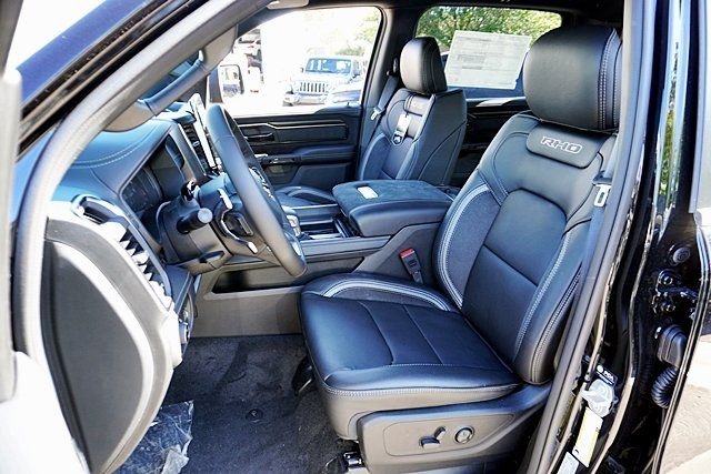 New 2026 Diamond Black Crystal Pearl-Coat Exterior Paint RAM RHO image 22