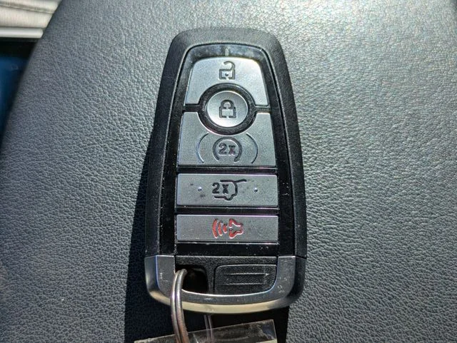 Certified Used 2020 Atlas Blue Metallic Ford SEL image 29
