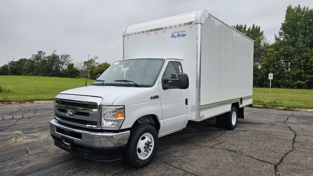 New 2027 Oxford White Ford Base image 7