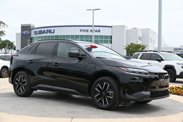 2026 Subaru Solterra Premium's photo