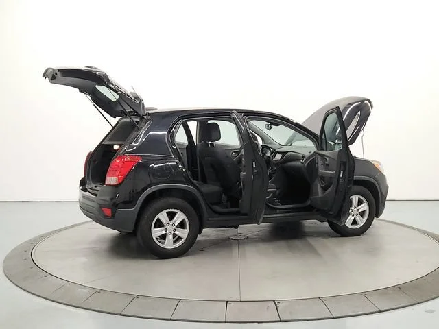 Used 2017 MOSAIC BLACK METALLIC Chevrolet LS image 16