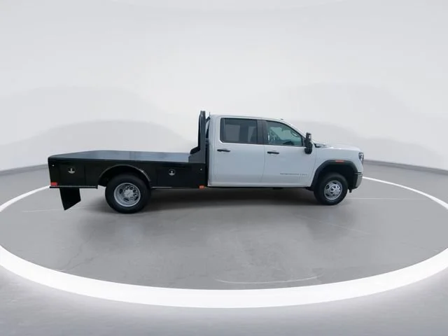 New 2025 Summit White GMC Pro image 9