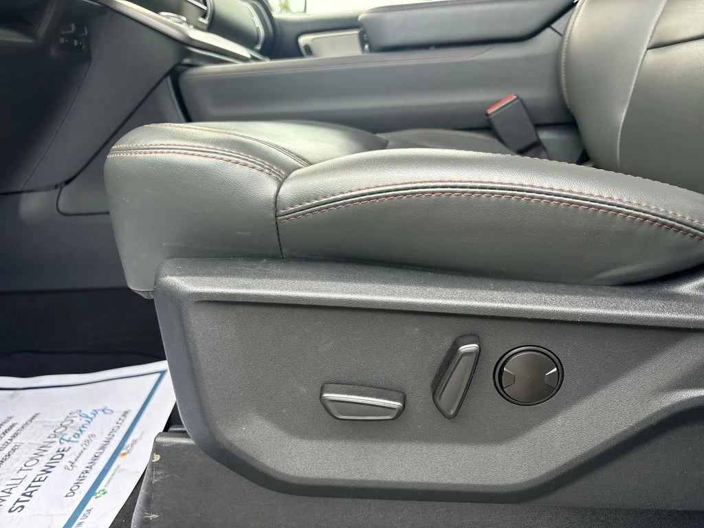 Used 2025 White Ford Active image 14