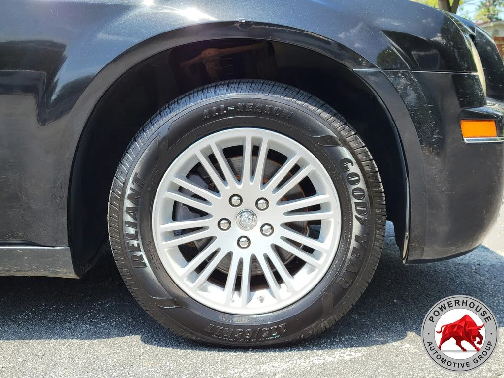 Used 2009 Black Chrysler Touring image 12