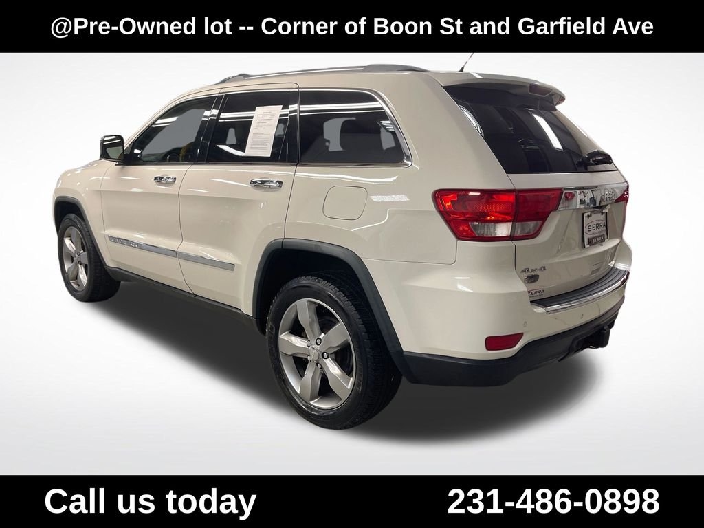 Used 2011 White Jeep Overland image 3