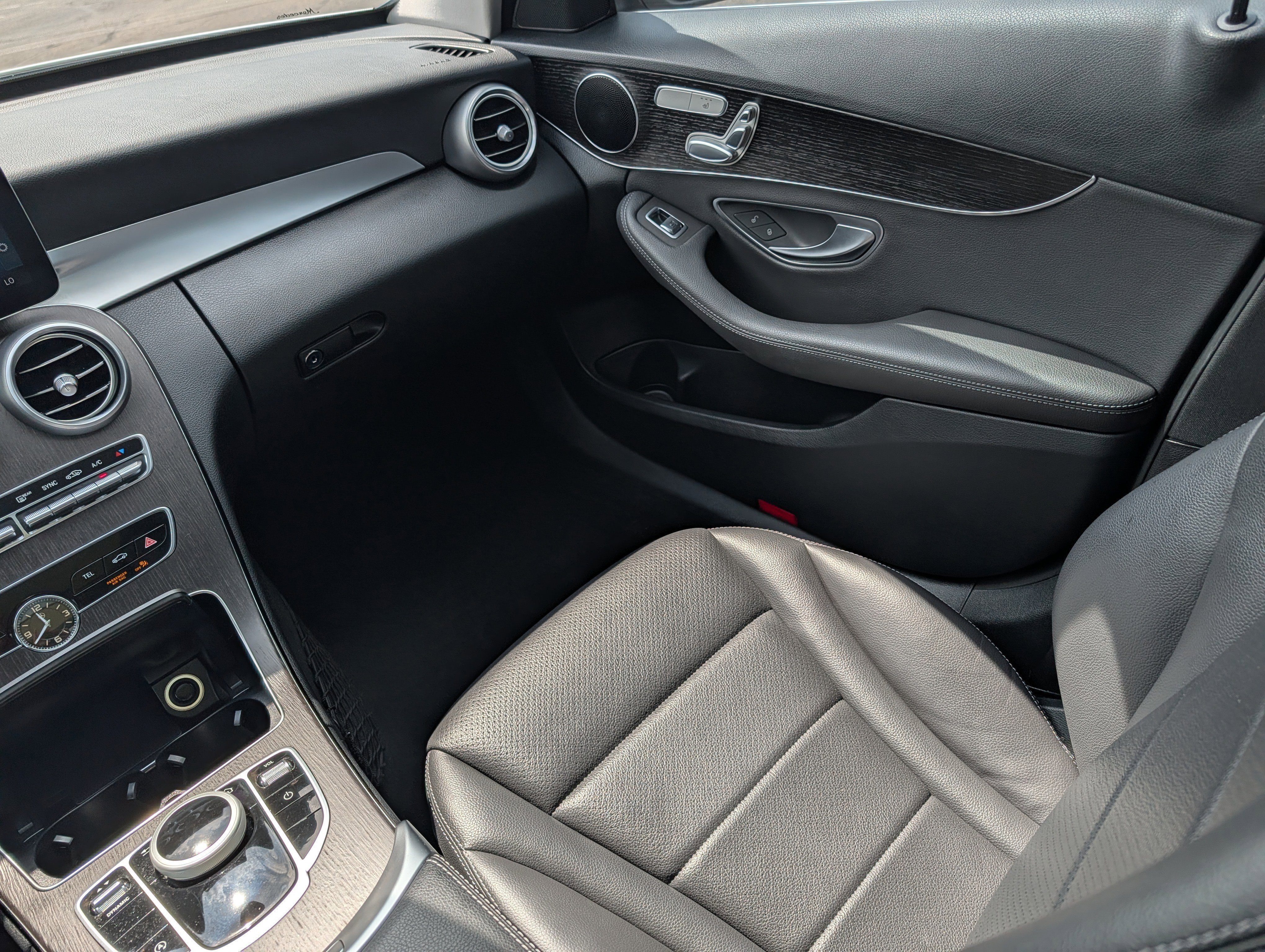 Used 2020 Iridium Silver Metallic Mercedes-Benz C 300 image 11