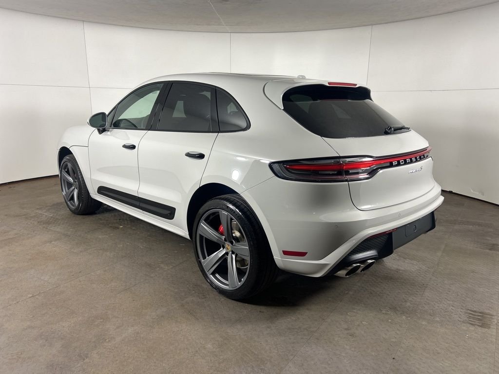 New 2026 Chalk Porsche S image 3