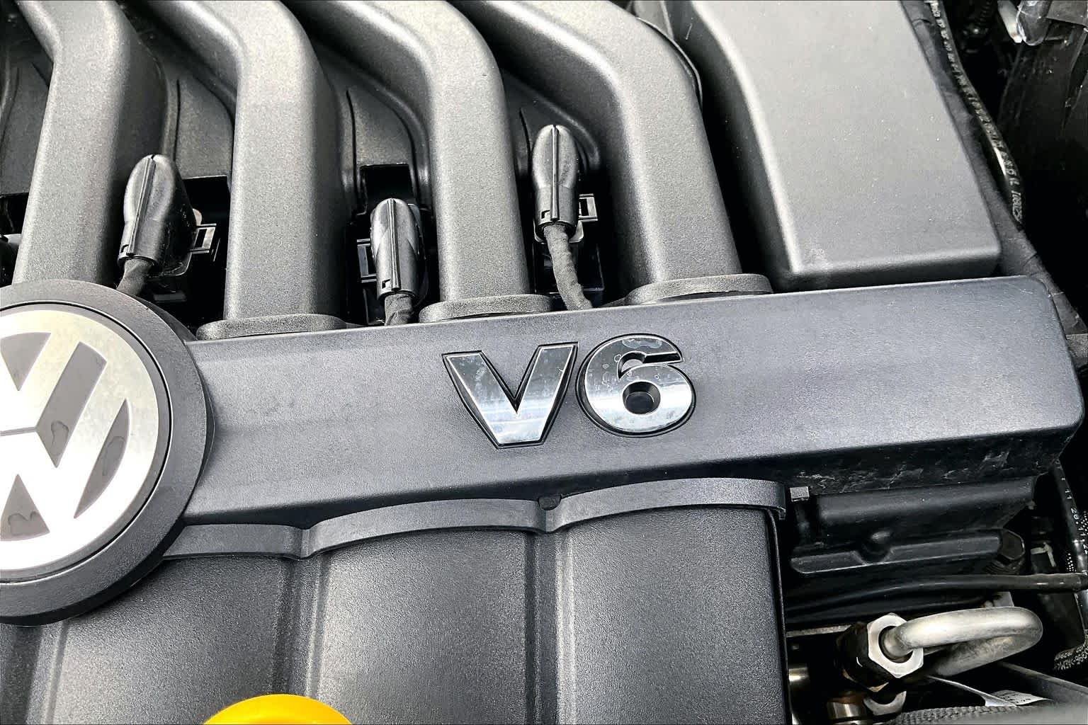 Used 2023 Deep Black Pearl Volkswagen 3.6L V6 SEL Premium R-Line image 50
