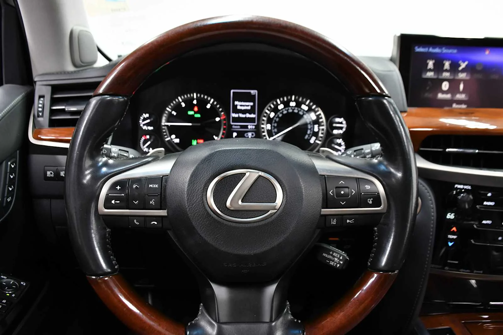 Used 2020 Nebula Gray Pearl Lexus  image 18