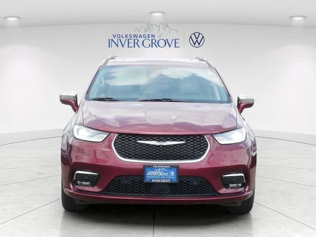 Used 2021 Chrysler Pacifica Limited with VIN 2C4RC3GG8MR588101 for sale in White Bear Lake, Minnesota