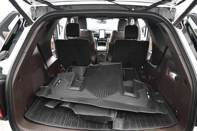 Used 2023 White Ford King Ranch image 17