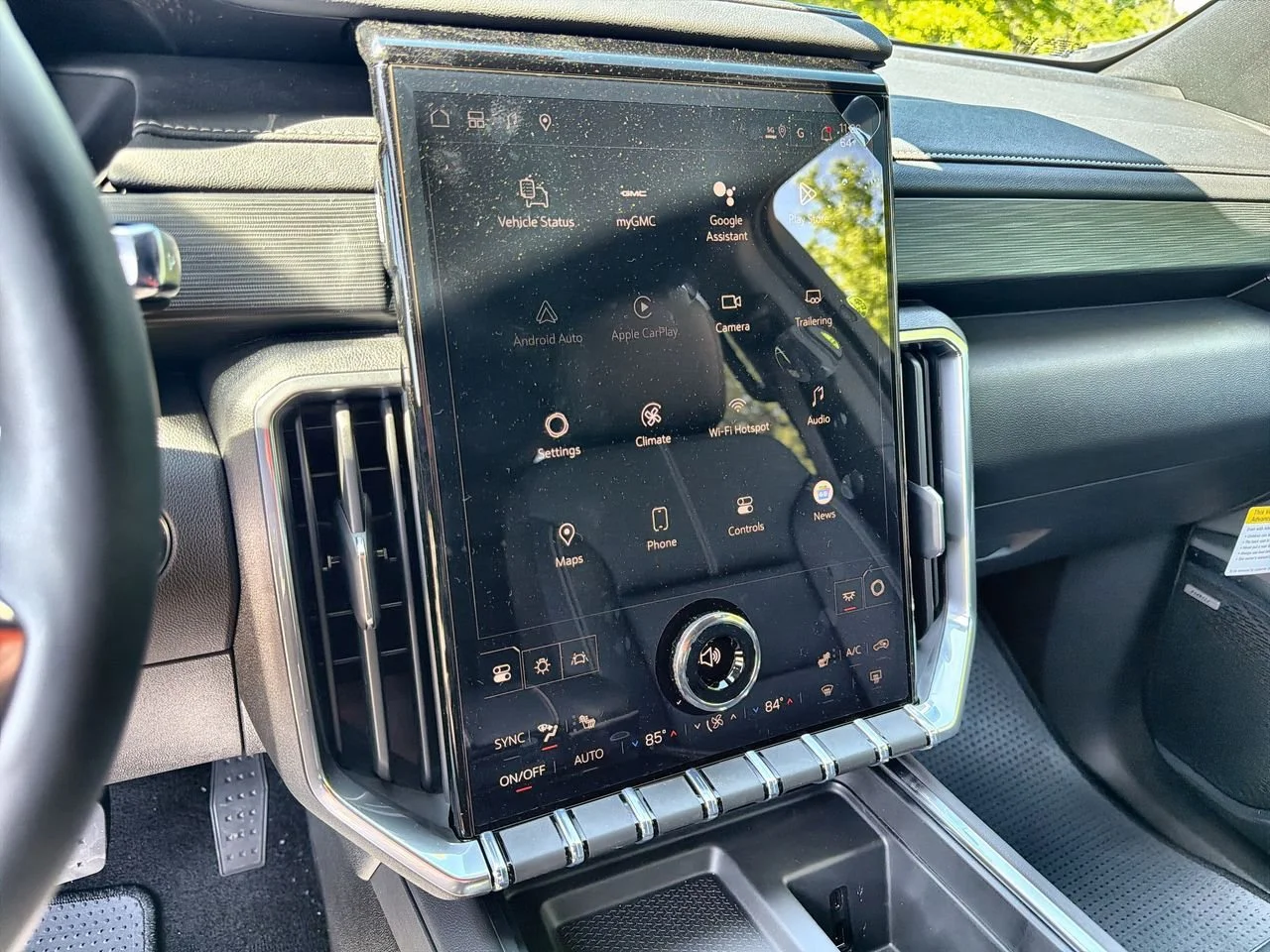 New 2026 Sterling Metallic GMC Elevation image 13