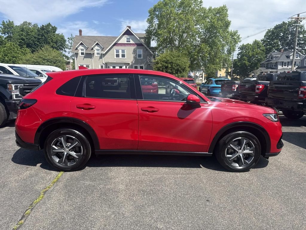 Used 2025 Red Honda EX-L image 8