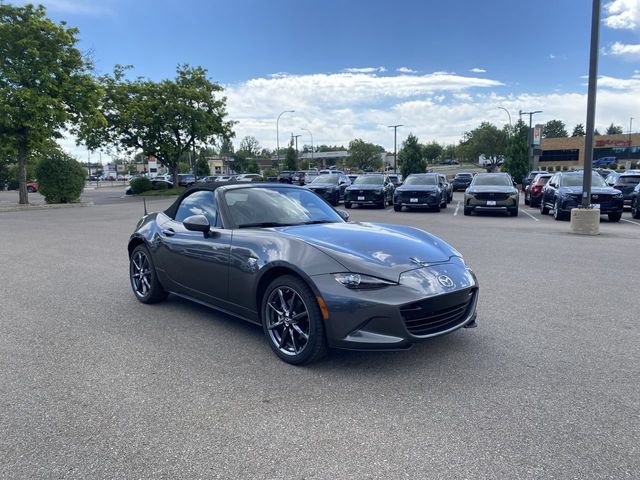 Used 2019 Gray Mazda Grand Touring image 8